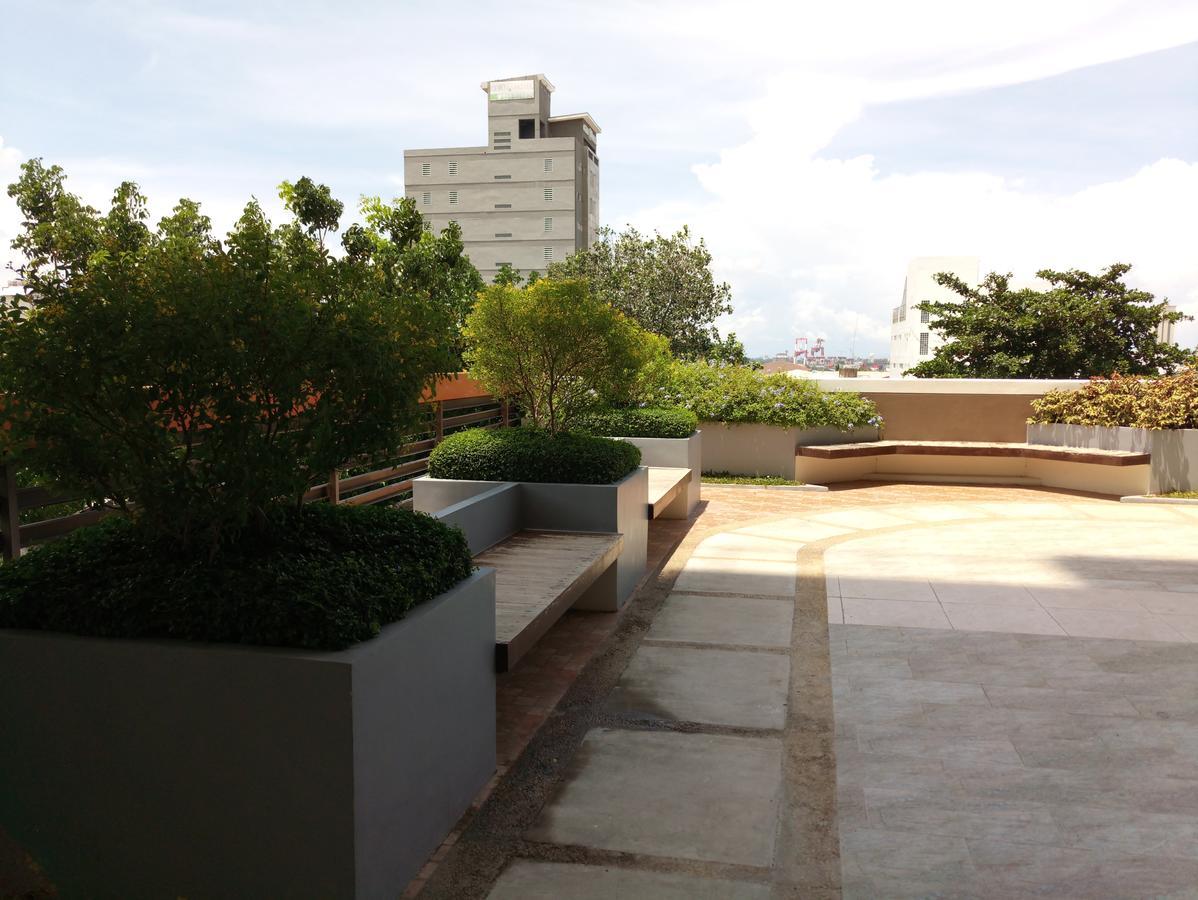 2405 Mabolo Garden Flats Apartamento Cebú Exterior foto